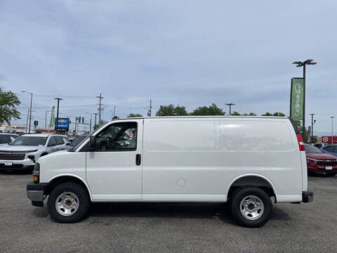 2025 Chevrolet Express 3500