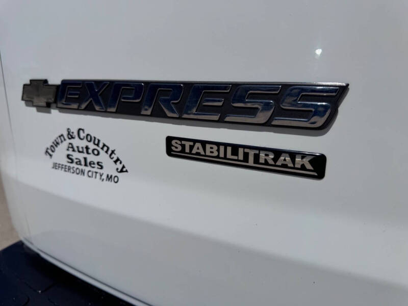2013 Chevrolet Express LT 3500