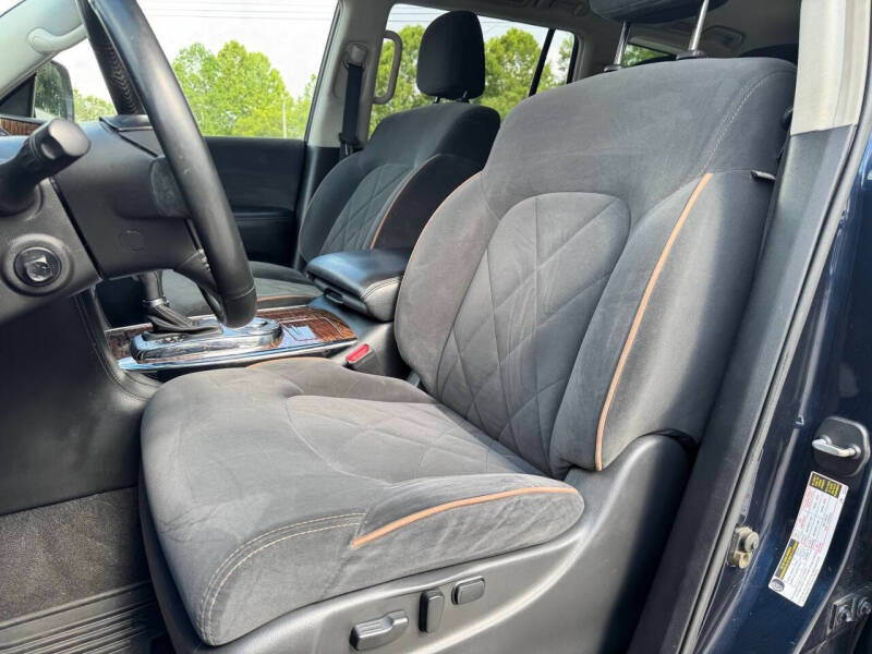 2017 Nissan Armada SV