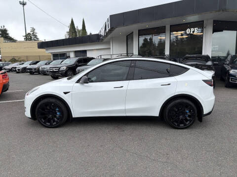 2022 Tesla Model Y Long Range