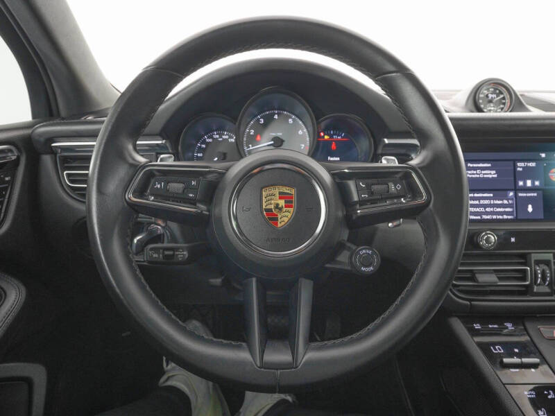 2024 Porsche Macan S