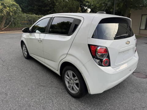 2016 Chevrolet Sonic LS Auto