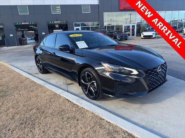 2025 Nissan Altima 2.5 SR