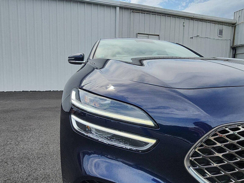2023 Genesis G70