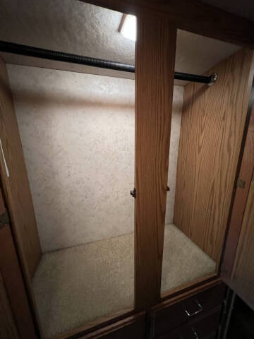 2000 Winnebago Adventurer