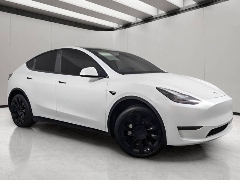 2024 Tesla Model Y Long Range
