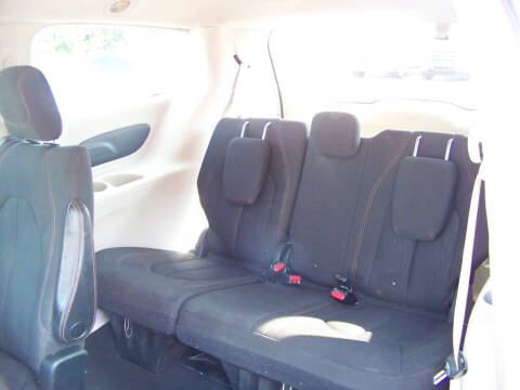 2017 Chrysler Pacifica Touring