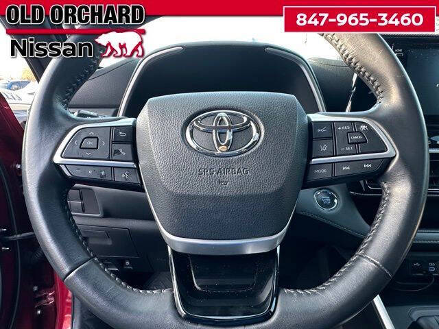 2022 Toyota Highlander XSE