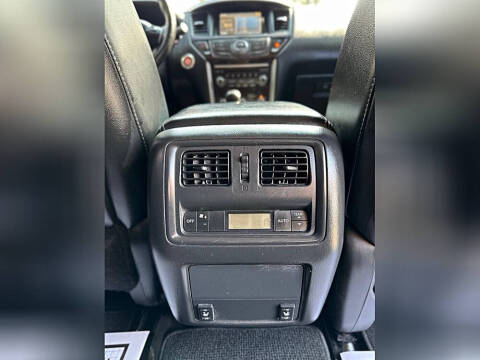 2013 Nissan Pathfinder