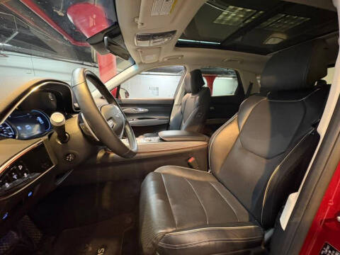 2023 Genesis GV70 2.5T Standard