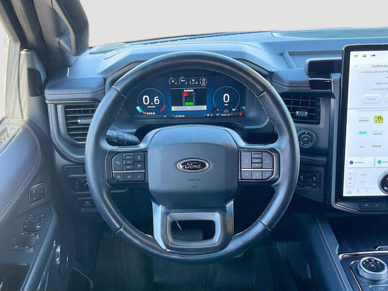 2023 Ford Expedition Platinum