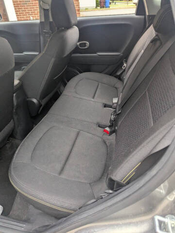 2015 Kia Soul +