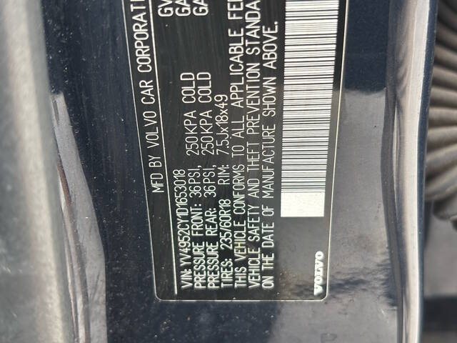 2013 Volvo XC90 26