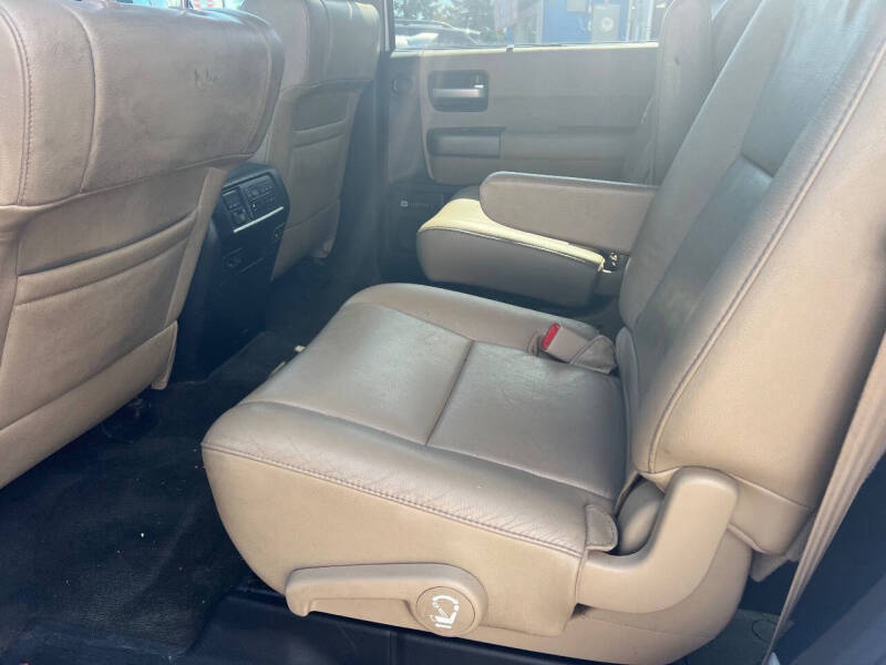 2013 Toyota Sequoia Limited