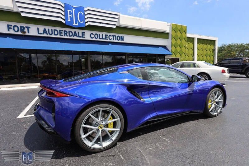 2025 Lotus Emira V6 Base