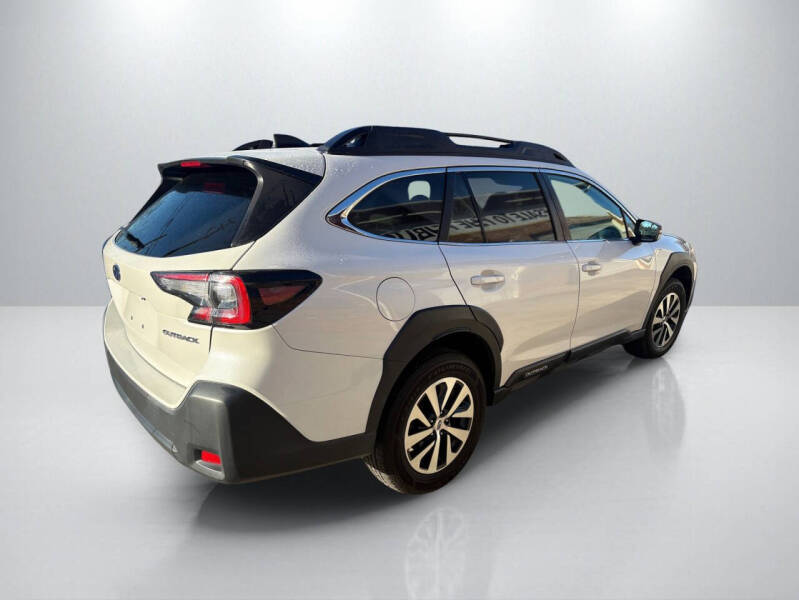 2023 Subaru Outback Premium