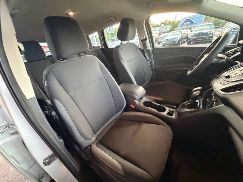 2015 Ford Escape S