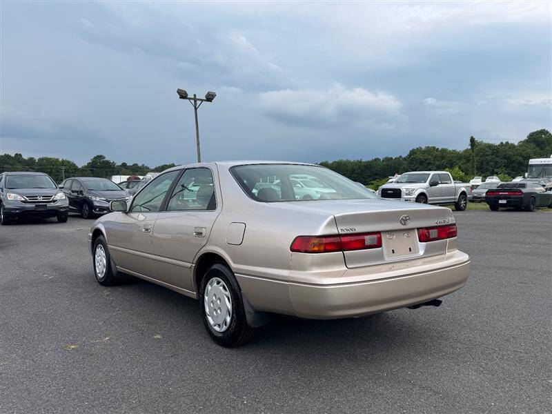 1997 Toyota Camry LE