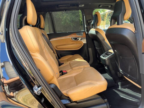 2018 Volvo XC90 T6 Inscription