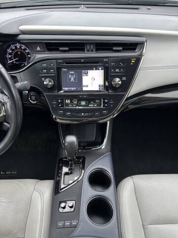 2015 Toyota Avalon Limited