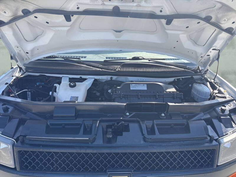 2021 Chevrolet Express 2500