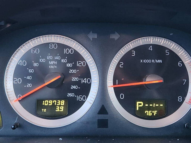 2011 Volvo XC90 3.2