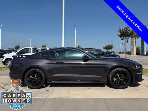 2022 Ford Mustang EcoBoost Premium