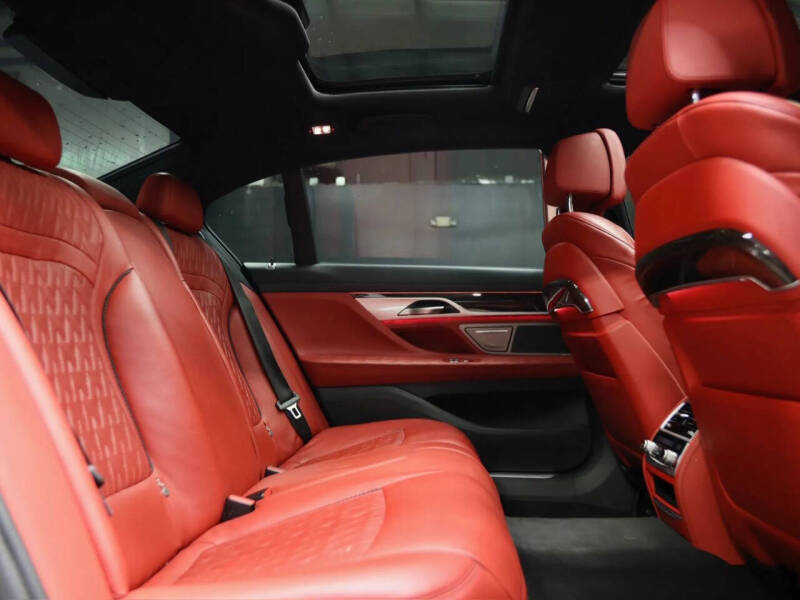 2022 BMW 7 Series 740i xDrive