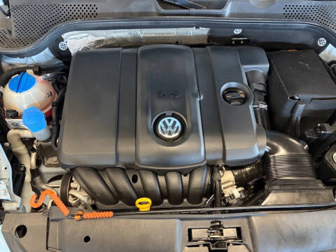 2012 Volkswagen Beetle 2.5L PZEV