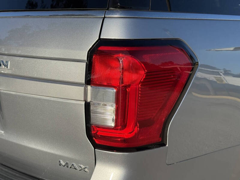 2023 Ford Expedition MAX XLT