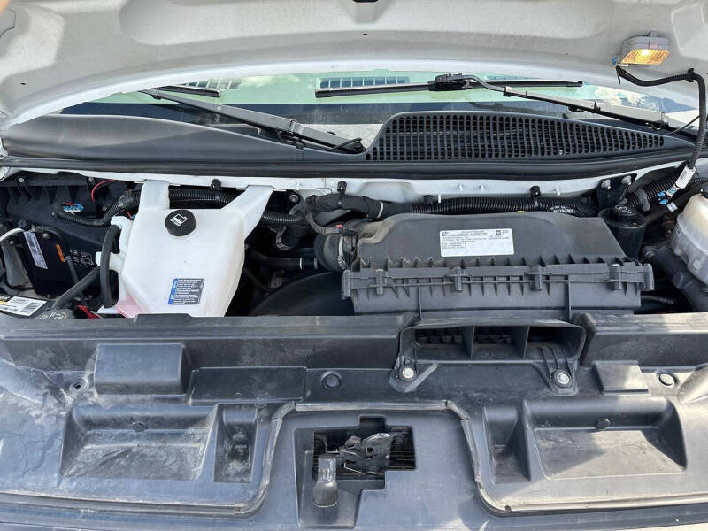 2019 Chevrolet Express 2500