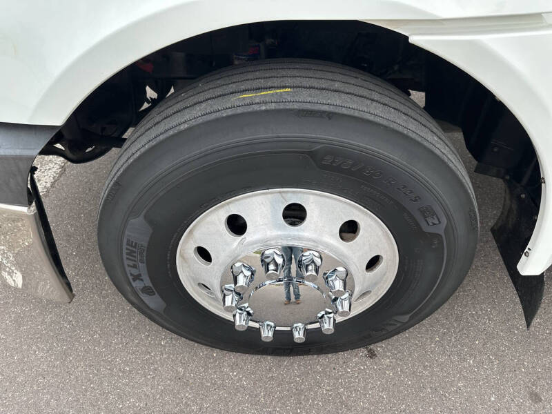 2021 International RH613