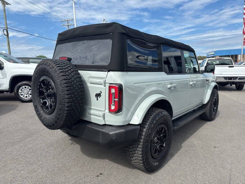 2023 Ford Bronco Outer Banks