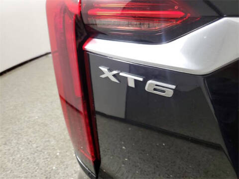 2022 Cadillac XT6 Luxury
