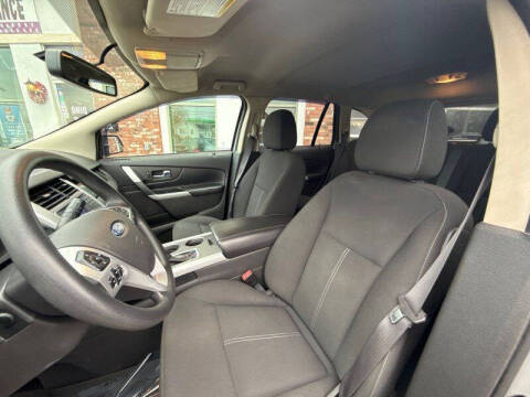 2013 Ford Edge SE