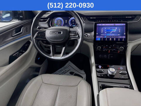 2022 Jeep Grand Cherokee Overland