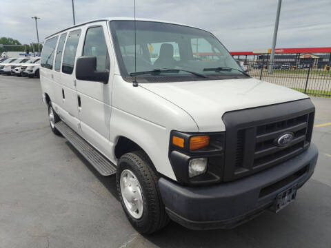 2011 Ford E-Series E-350 SD