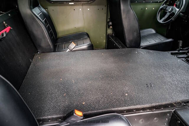 2001 AM General Hummer