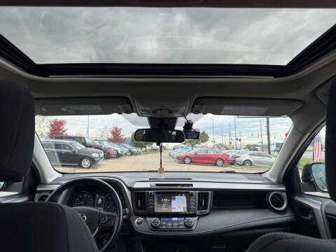 2017 Toyota RAV4 XLE