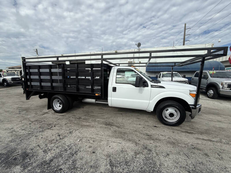 2015 Ford F-350 Super Duty XL