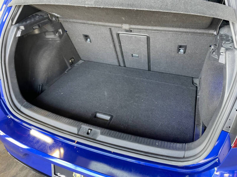 2015 Volkswagen Golf R