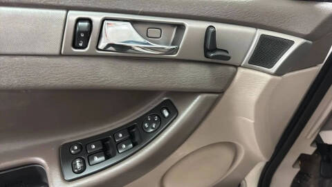 2005 Chrysler Pacifica