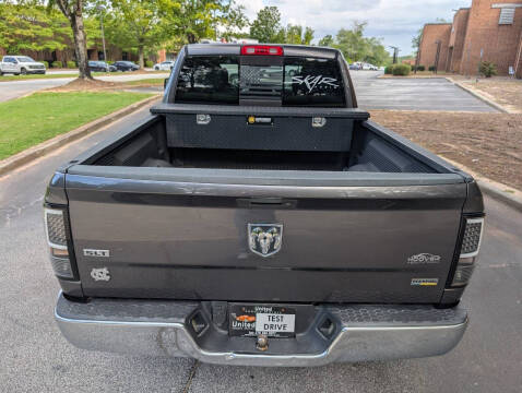 2016 RAM 1500 SLT