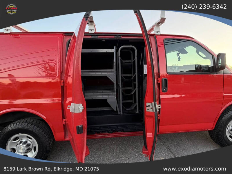 2021 Chevrolet Express 2500