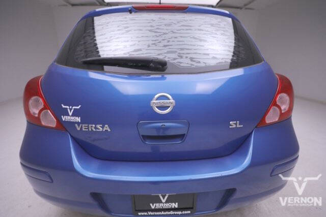 2008 Nissan Versa 1.8 SL