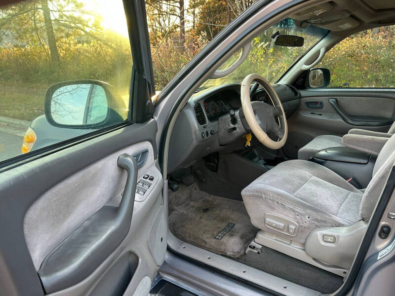 2001 Toyota Sequoia SR5