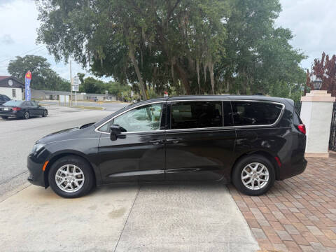 2018 Chrysler Pacifica LX