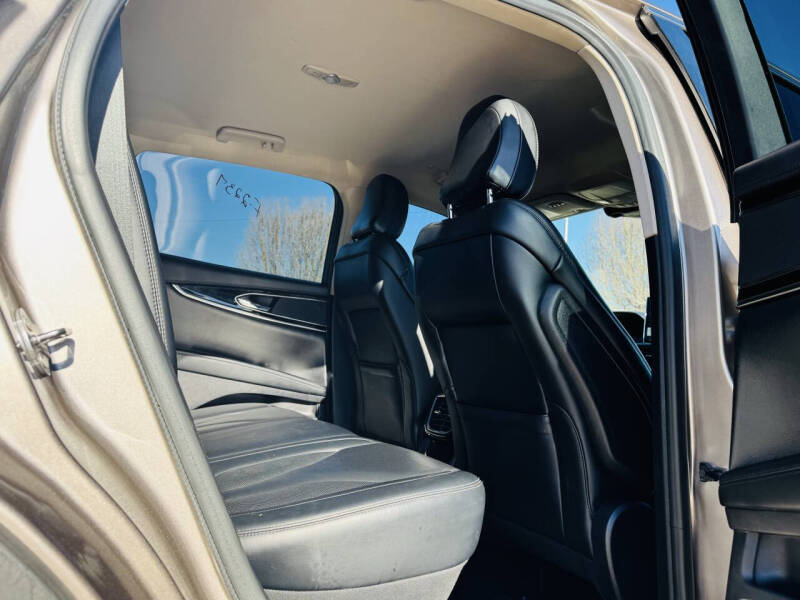 2021 Lincoln Nautilus Standard