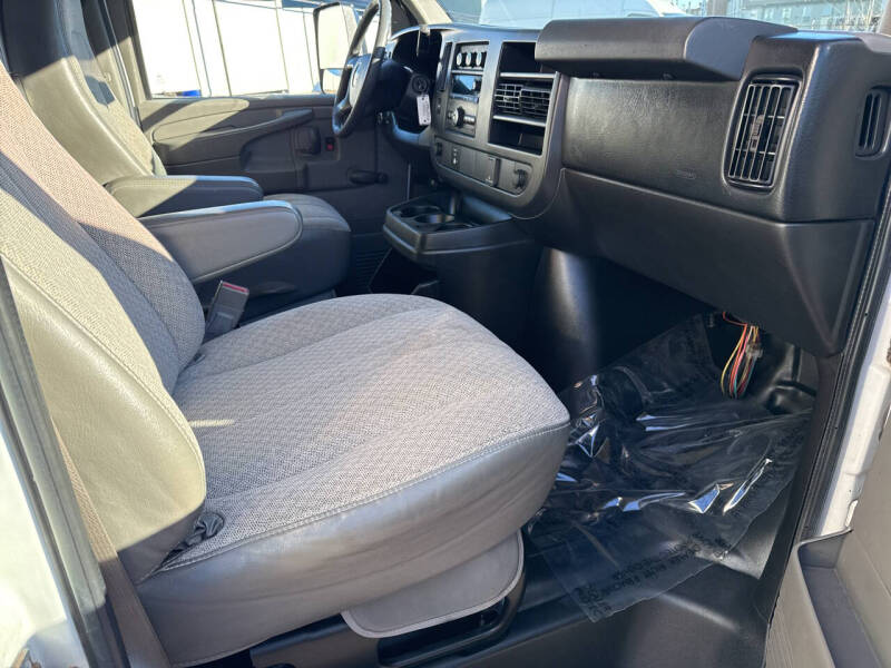 2015 Chevrolet Express 3500