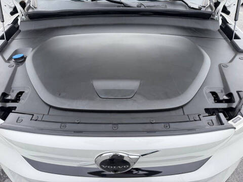 2023 Volvo C40 Recharge Twin Plus